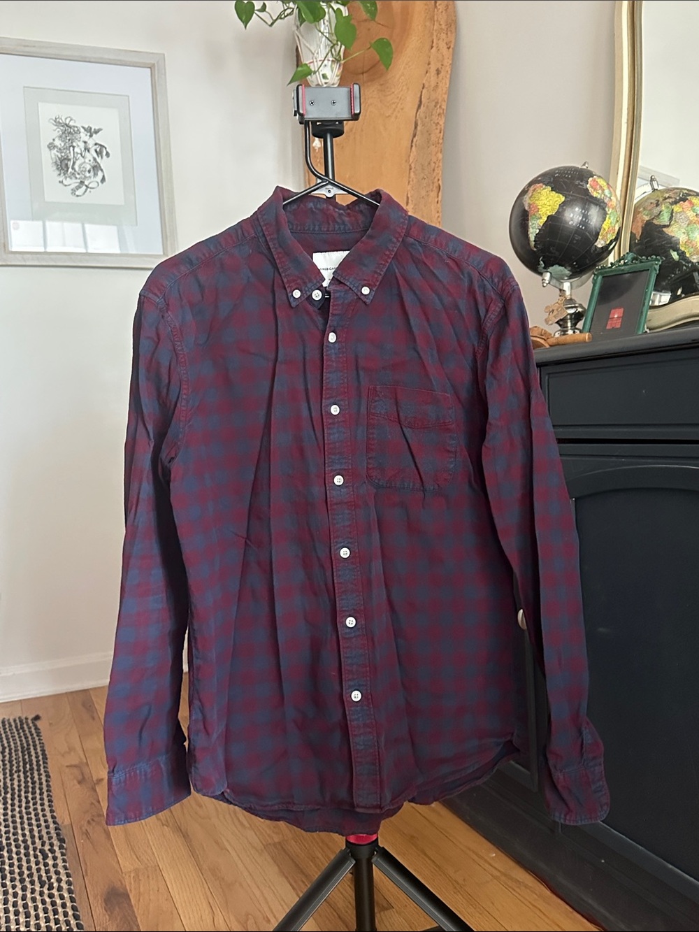 🫐3/$25 SALE - Button-Down Plaid Men's Shirt in Burgundy and Navy